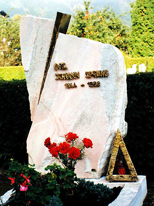 Grave Monument