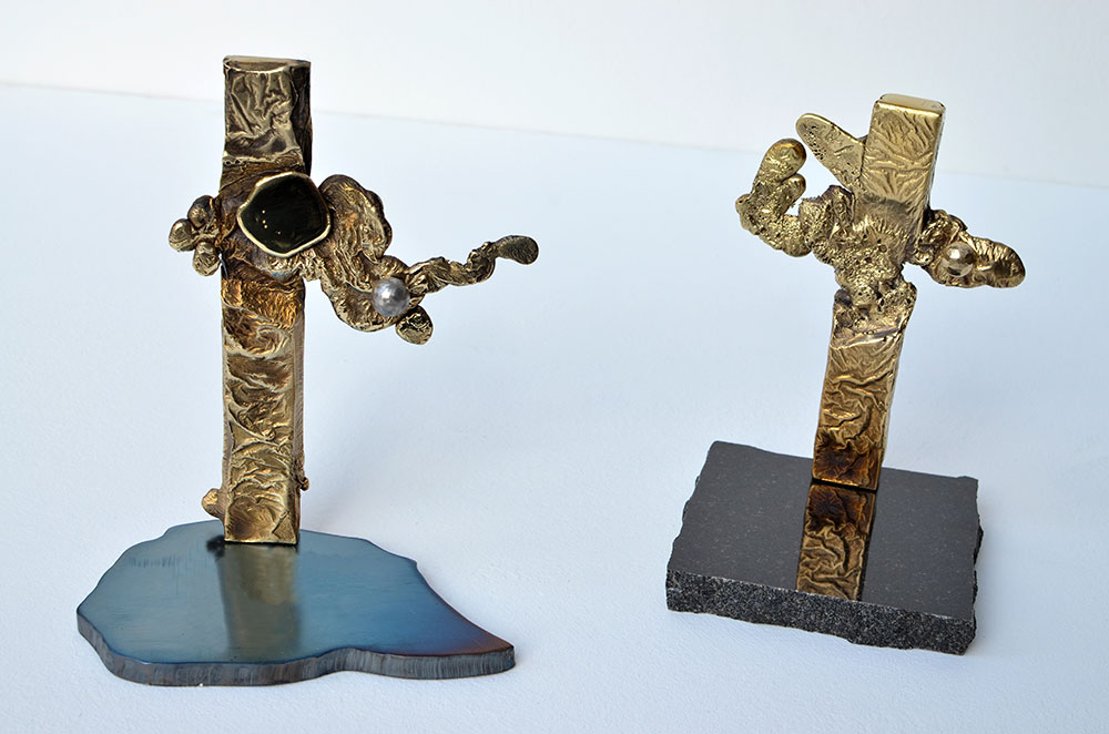 Customized Metal Award, Unique Piece of Bronze and Steel