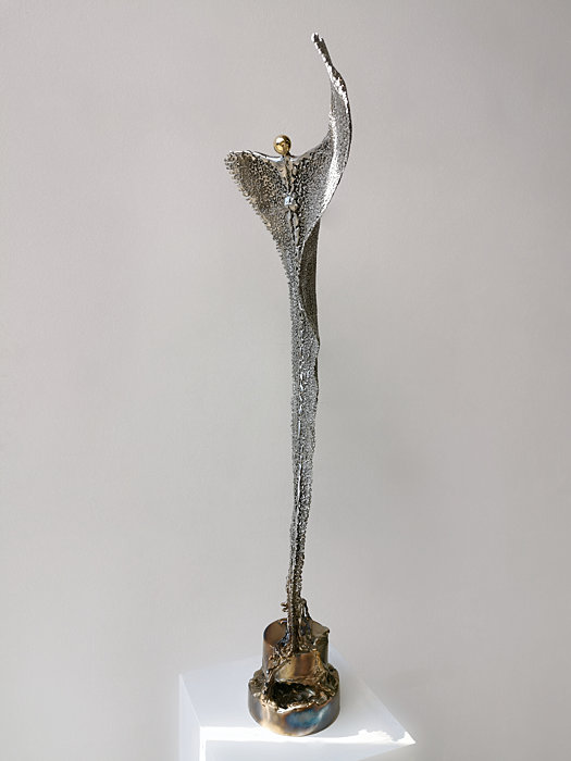 Moderne Metal-Sculpture 'Nike von Samothrake - Lost & Found'