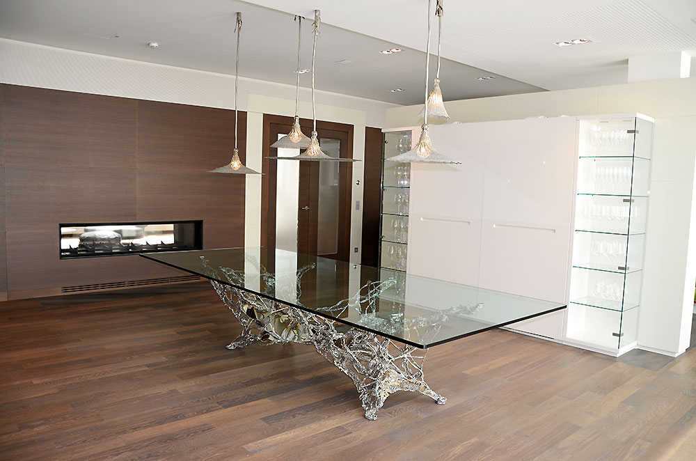 Exclusive Dining Table